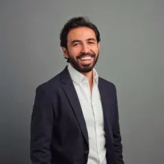Özgür Bolat